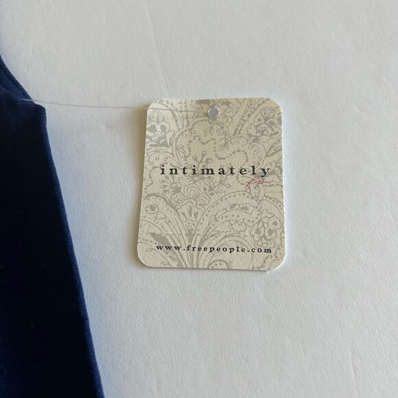 NWT Free People Intimately Womens Scoop Neck Navy Blue Stretch Crop Top XS/S - Picture 6 of 14